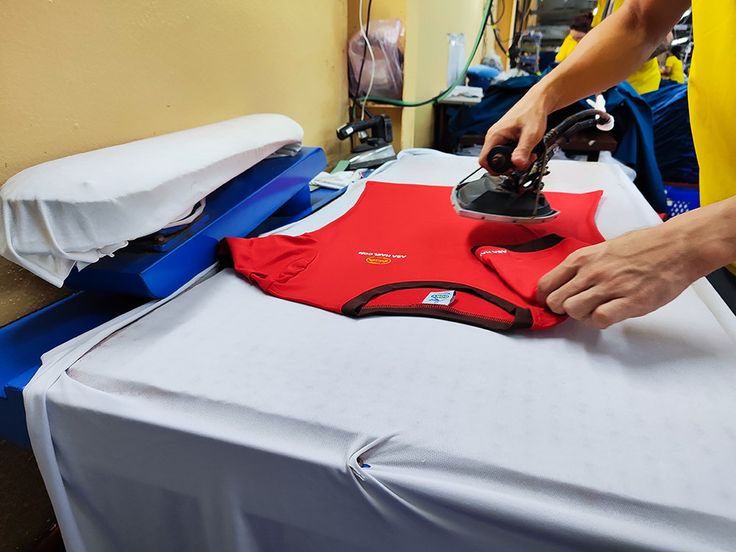 Dinson Enterprises garment finishing and pressing